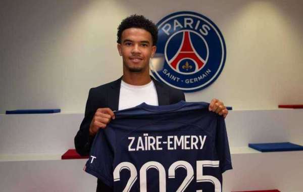 Warren Zaire Emery je nejmladším hráčem v historii týmu Paris Saint-Germain