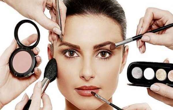 Professional Makeup Course in Chandigarh