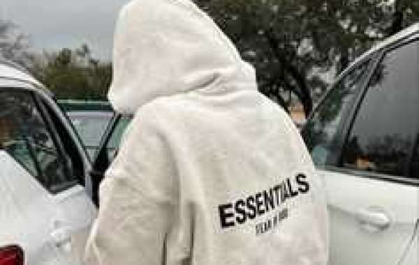 The Ultimate Guide to the Essentials Hoodie: The Comfortable Essentials Jacket for Men
