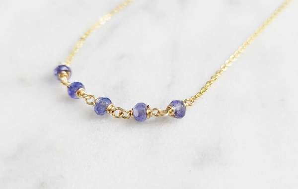 Tanzanite Jewelry Trends: Embracing the Popularity of Purple Gemstones
